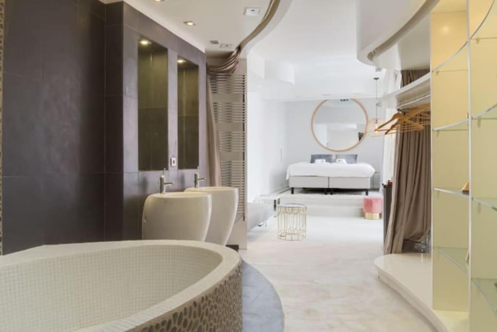 Magnifique Appartement Parisien - Marais Eksteriør billede